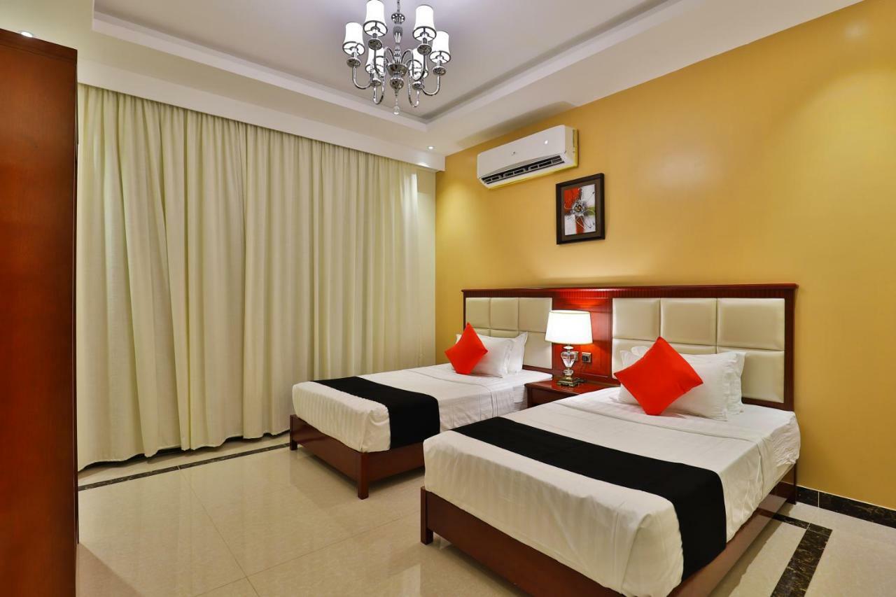 Dreams Furnished Aparthotel